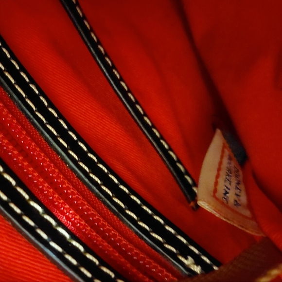 Dooney & Bourke leather bag - Picture 3 of 16